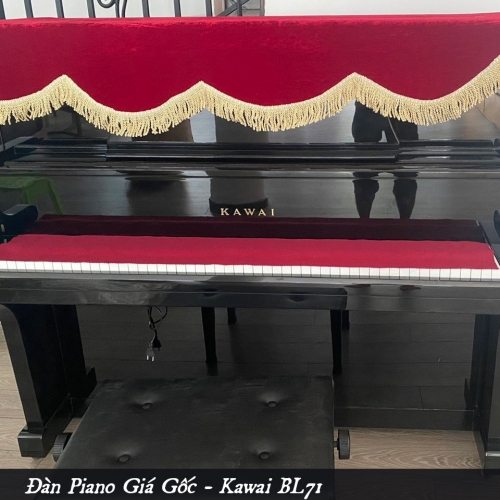 Piano Kawai BL71
